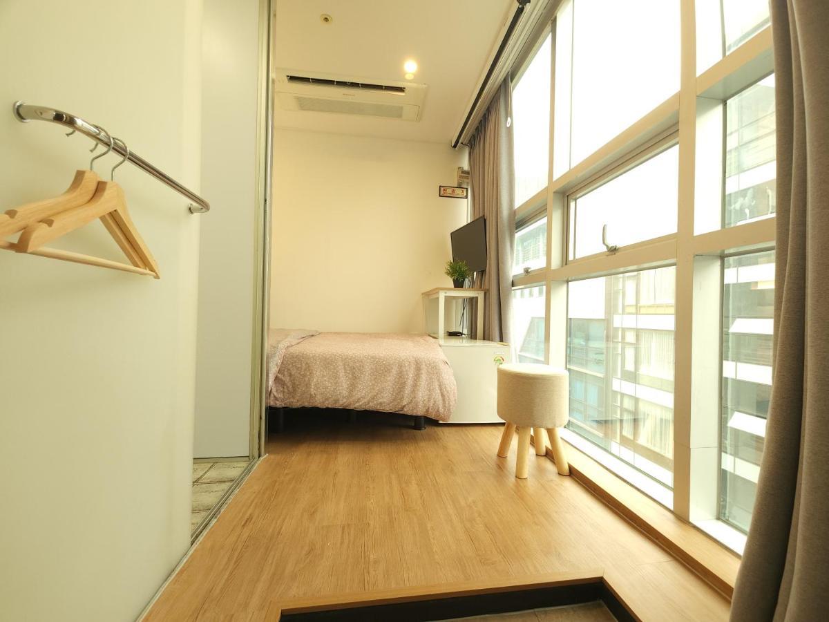 Oyo Hostel Myeongdong 2 โซล ภายนอก รูปภาพ